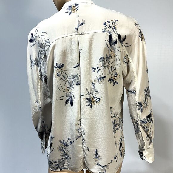 Vince Button Front Floral Silk Blouse Size S Small Long Sleeve Keyhole Neck - Picture 4 of 11